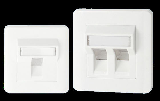 Buy 40Gbps Backbones CAT7 Socket with 600MHz Bandwidth and PoE++ Support for High-Speed Network Wall Plate Switch online manufacture