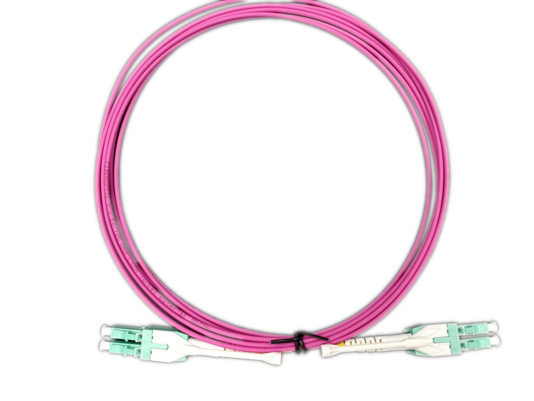 LC Unitboot OM4 Magenta Cable Duplex Optical Fiber Patch Cord 50 / 125 Pulling type